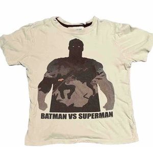 BATMAN VS SUPERMAN Gap Kids + JUNK FOOD T-Shirt Size S - 6/7